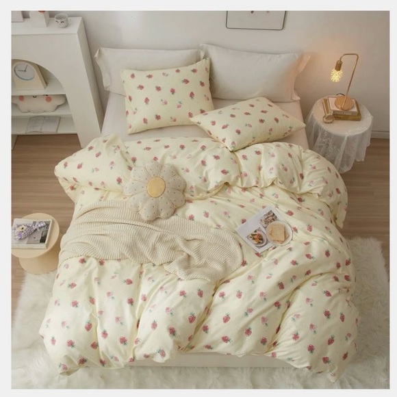 Other - Valentine Cream and Pink Floral Comforter Duvet Set